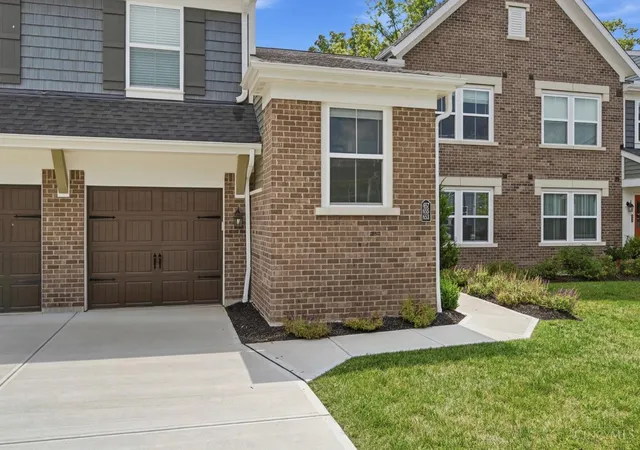 Photo 3 of Condo for sale at 653 Tradition Ridge, Cincinnati, OH 45245 | MLS# 1883135 | Listing updated on 2026-07-26