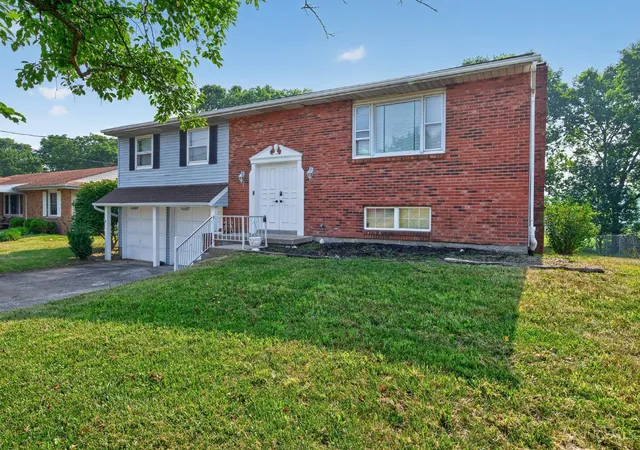 4th image of 414 Holland Dr, Trenton, OH 45067 | MLS# 1887714