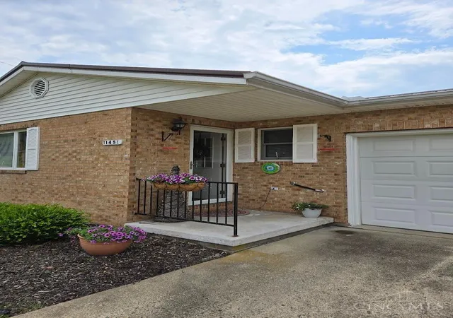 2nd image of 1145 Northview Dr #E, Hillsboro, OH 45133 | MLS# 1887723