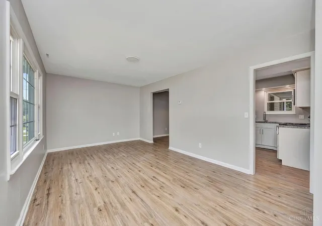 3rd image of 5452 Ehrling Rd, Cincinnati, OH 45227 | MLS# 1887699