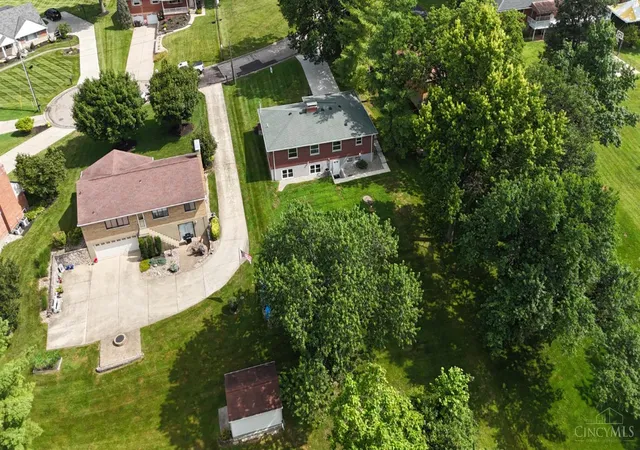 Photo 4 of Sale Pending at 6331 Starridge Ct, Cincinnati, OH 45248 | MLS# 1887575 | Listing updated on 2026-08-28