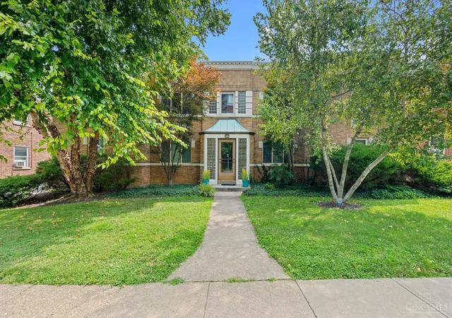1st image of 3420 Shaw Ave #1, Cincinnati, OH 45208 | MLS# 1886167
