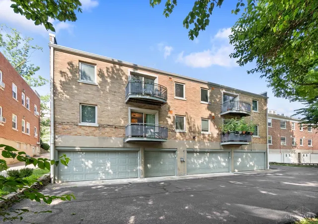 2nd image of 3420 Shaw Ave, Cincinnati, OH 45208