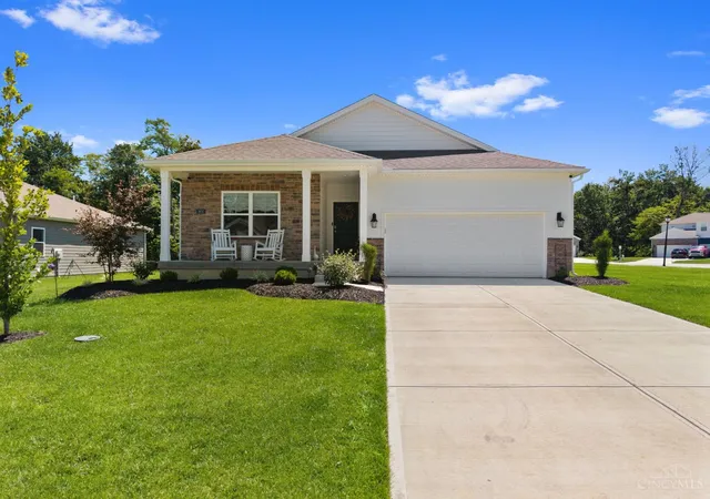 35th image of 3650 Heritage Farm Ln, Amelia, OH 45102 | MLS# 1887341