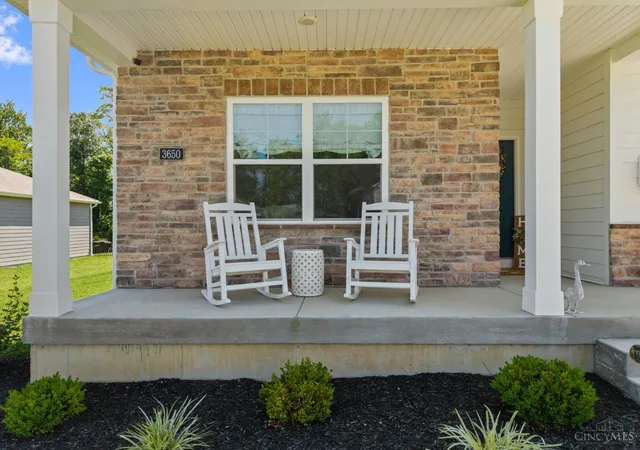 3rd image of 3650 Heritage Farm Ln, Amelia, OH 45102 | MLS# 1887341