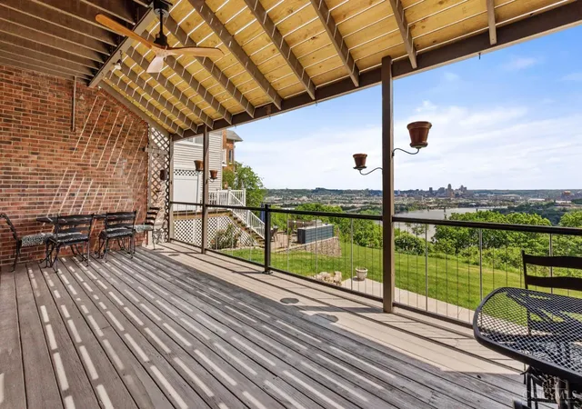 Photo 2 of Townhouse for sale at 382 Grand Ave, Cincinnati, OH 45205 | MLS# 1887759 | Listing updated on 2026-09-09