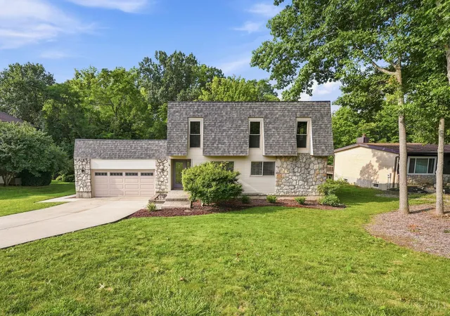 1st image of 3995 Ridgedale Dr, Green Twp, OH 45247 | MLS# 1887704
