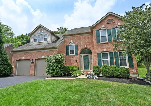 3rd image of 6889 Maddux Dr, Cincinnati, OH 45230 | MLS# 1887763