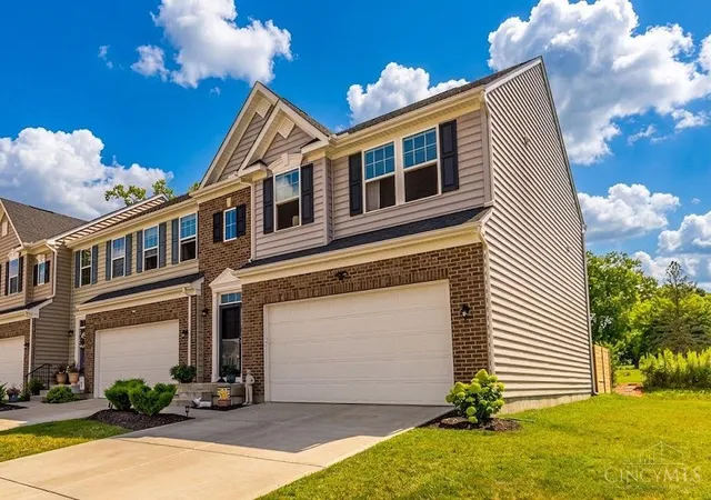 3rd image of 2944 Cardiff Ct, Fairfield Twp, OH 45011 | MLS# 1887764