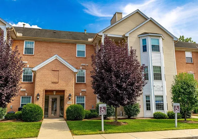 3rd image of 4350 Regency Ridge Ct, Cincinnati, OH 45248