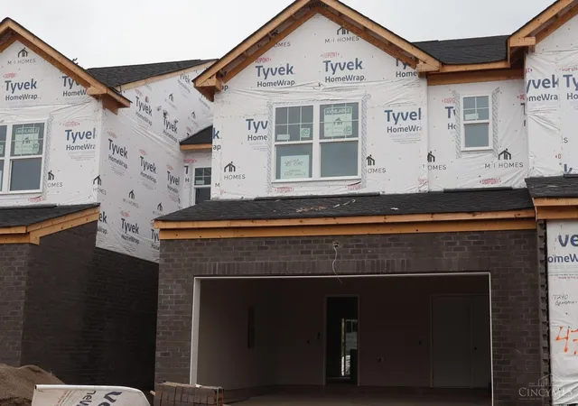 Townhouse for sale at 7236 Grandpoint Dr #48, West Chester, OH 45069 | MLS# 1887786