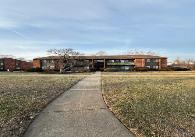 2nd image of 3700 Mack Rd #10, Fairfield, OH 45014 | MLS# 1887817