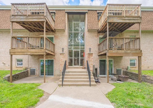 Photo 3 of Sale Pending at 3935 Wilma Ct, Cincinnati, OH 45245 | MLS# 1887582 | Listing updated on 2026-08-20