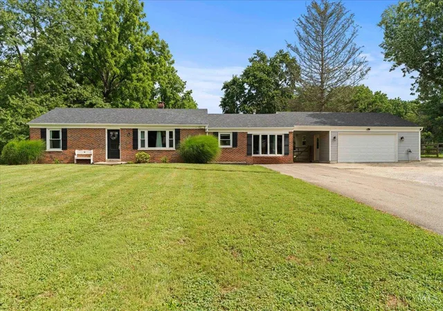 2nd image of 10660 Bettyray Dr, Symmes Twp, OH 45140 | MLS# 1887290