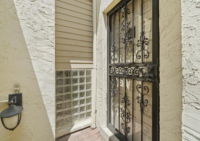4th image of 2111 Sutton Ave #G, Cincinnati, OH 45230 | MLS# 1879726