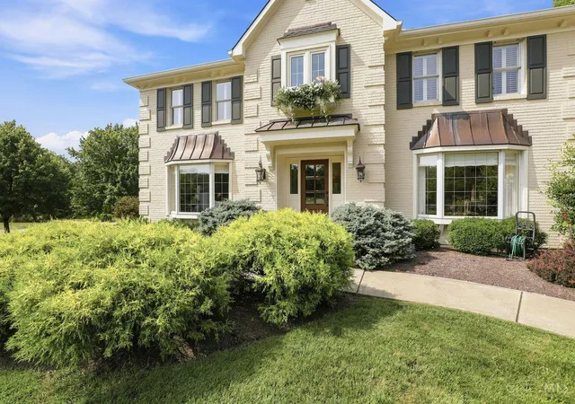 3rd image of 9786 Bennington Dr, West Chester, OH 45241 | MLS# 1887805