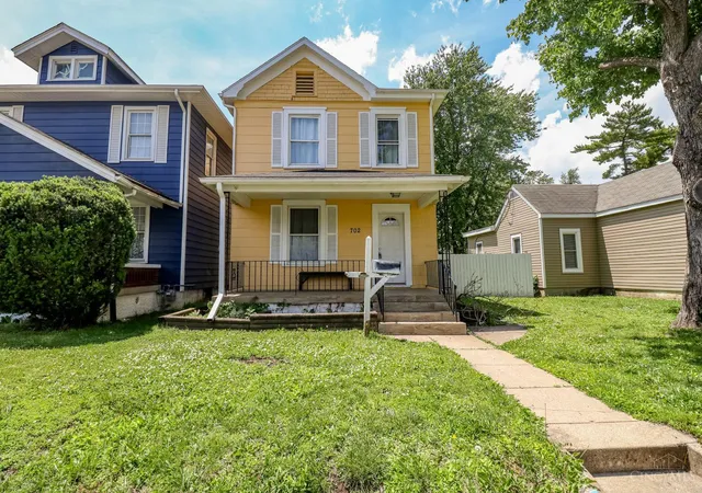 1st image of 702 Washington St, Middletown, OH 45042 | MLS# 1886777
