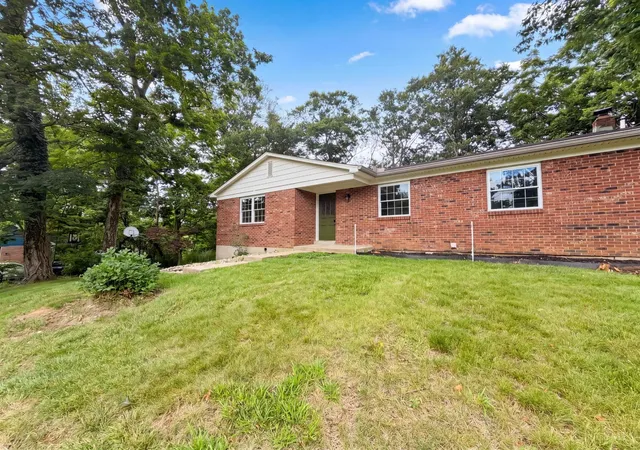 Photo 1 of Single family home for sale at 1004 Marcie Ln, Miami Twp, OH 45150 | MLS# 1887820 | Listing updated on 2026-09-25