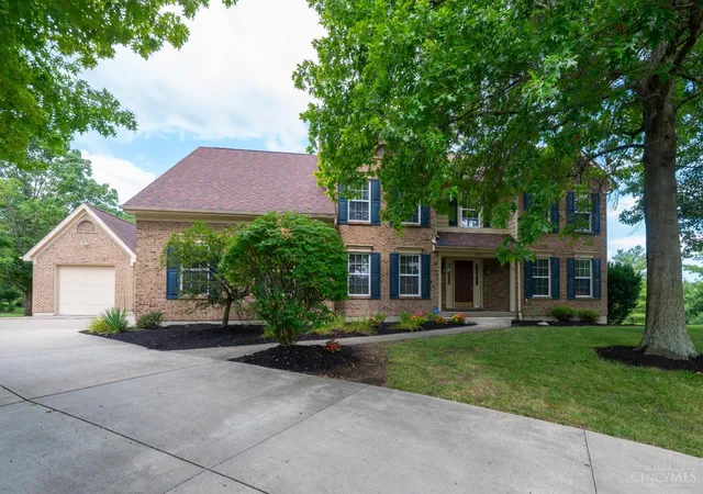 2nd image of 4725 Carriage Dr, Mason, OH 45040 | MLS# 1886817