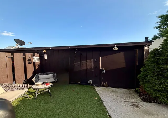 12th image of 3400 Amberway Ct, Cincinnati, OH 45251 | MLS# 1887855