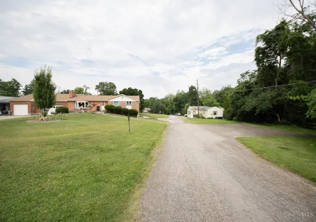 Photo 4 of House for sale at 630 Sonny Ln, Cincinnati, OH 45244 | MLS# 1887883 | Listing updated on 2026-09-21