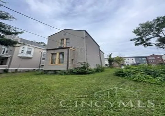 5th image of 663 June St, Cincinnati, OH 45206 | MLS# 1887709
