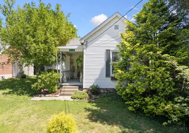 2nd image of 320 E Plane St, Bethel, OH 45106 | MLS# 1887729