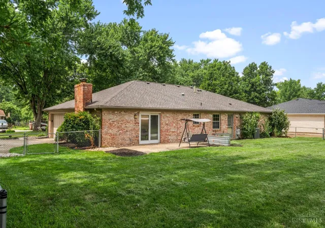 4th image of 9732 Stagecoach Dr S, Centerville, OH 45458 | MLS# 1887718