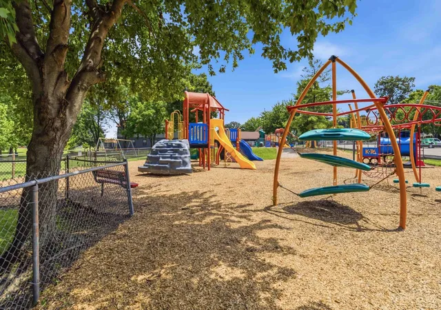 33rd image of 3606 Homelawn Ave, Cheviot, OH 45211 | MLS# 1887748