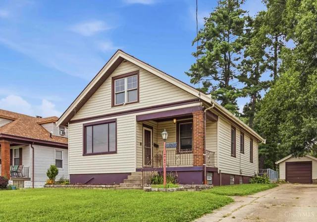 3rd image of 3606 Homelawn Ave, Cheviot, OH 45211 | MLS# 1887748