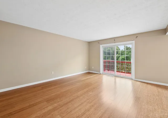 2nd image of 42 Applewood Dr, Fairfield, OH 45014 | MLS# 1887210