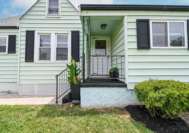 2nd image of 4232 Mount Carmel Tobasco Rd, Cincinnati, OH 45255 | MLS# 1887782