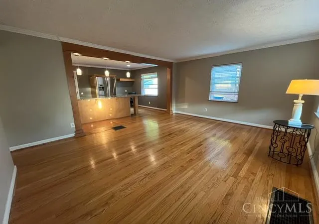 4th image of 6825 Esther Ln, Madeira, OH 45243 | MLS# 1887903