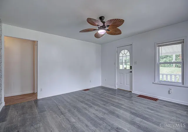 5th image of 8131 Thomas Rd, Middletown, OH 45042 | MLS# 1887927
