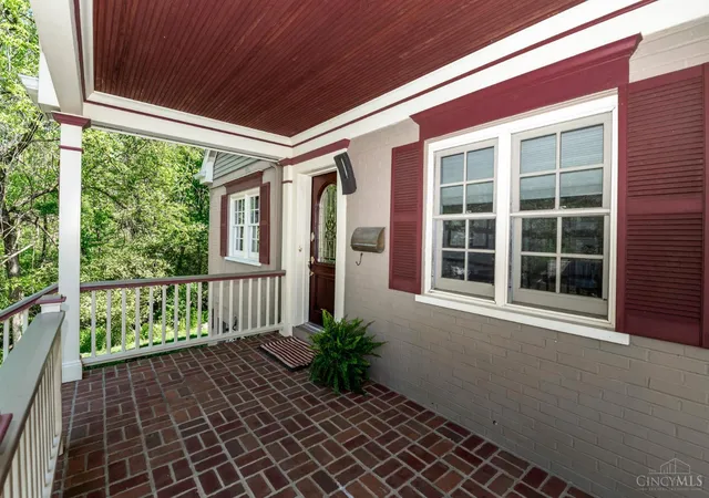 2nd image of 3507 Aultwoods Ln, Cincinnati, OH 45208 | MLS# 1887934