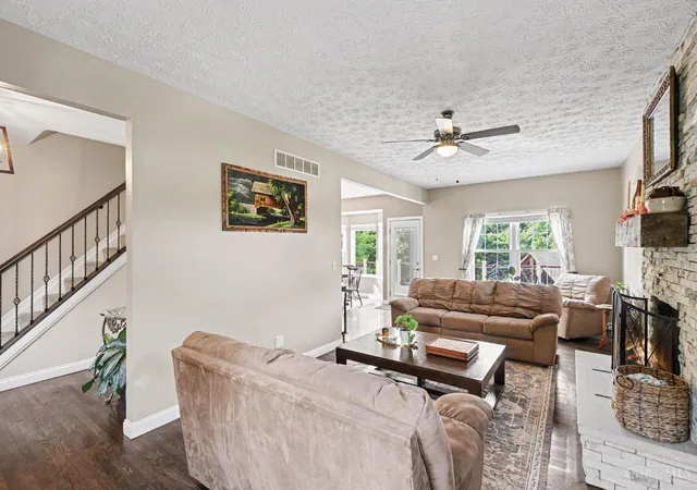 3rd image of 8221 Springleaf Lake Dr, Colerain Twp, OH 45247 | MLS# 1887808