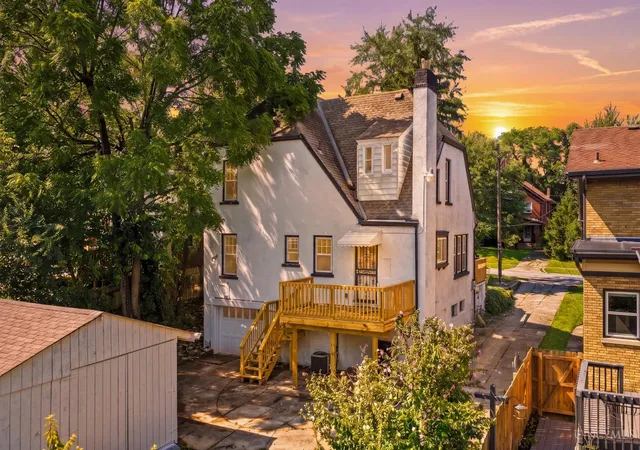 2nd image of 3129 Penrose Pl, Cincinnati, OH 45211 | MLS# 1887910