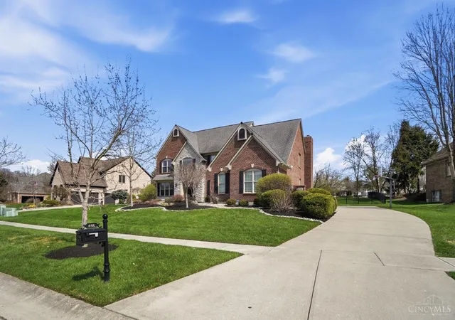 4th image of 858 River Forest Dr, Maineville, OH 45039 | MLS# 1885798