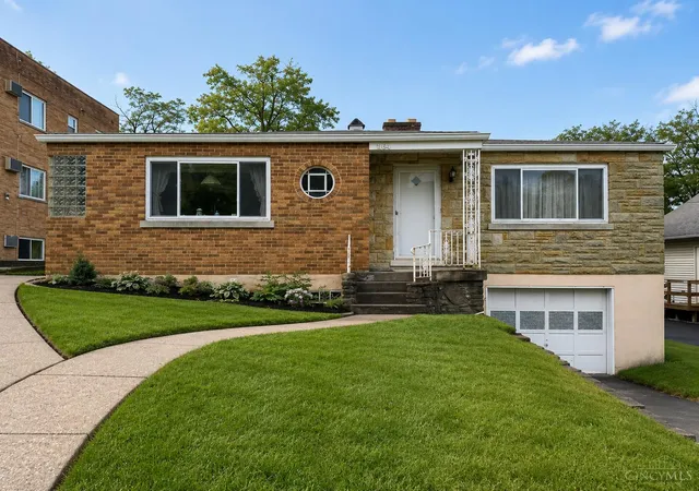 2nd image of 4107 W 8th, Cincinnati, OH 45205 | MLS# 1887928