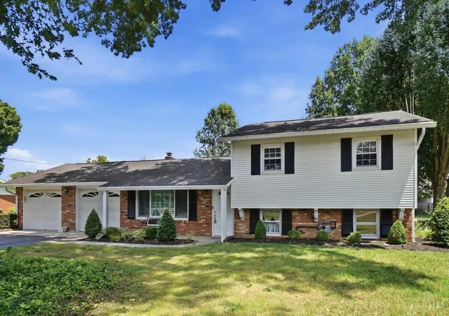 4th image of 10324 Short Rd, Harrison, OH 45030 | MLS# 1887938