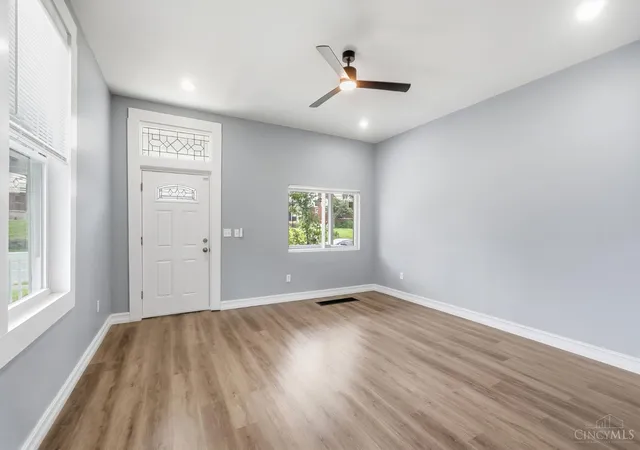 5th image of 3728 Applegate Ave, Cincinnati, OH 45211 | MLS# 1887635