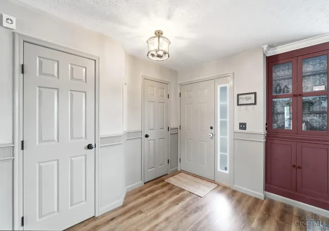 Photo 3 of Sale Pending at 5191 Alpine Ct, Liberty Twp, OH 45011 | MLS# 1887482 | Listing updated on 2026-08-20