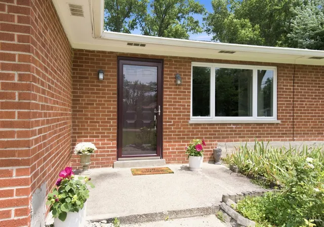 3rd image of 4246 Crestview Dr, Loveland, OH 45140 | MLS# 1884347