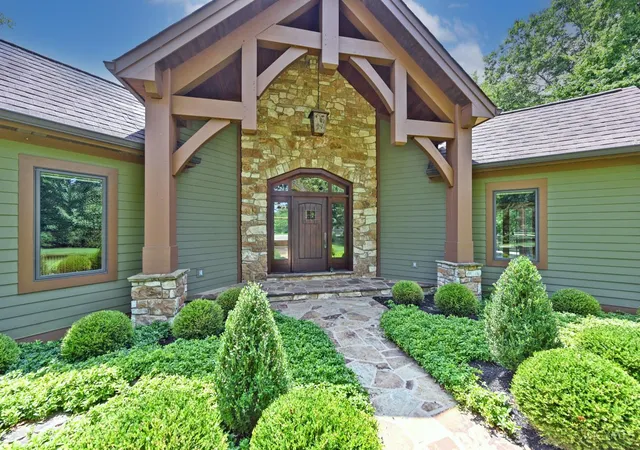 5th image of 41 Locust Hill Rd, Pierce Twp, OH 45245 | MLS# 1887937