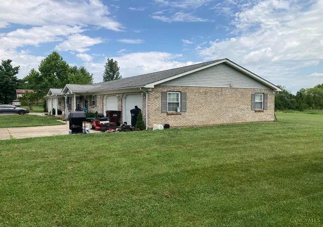 Photo 2 of Multi family home for sale at 3882 Kehr Rd, Oxford, OH 45056 | MLS# 1887964 | Listing updated on 2026-09-29