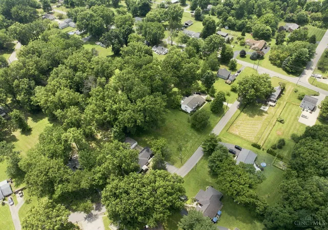 2nd image of 1101 Will O Ee Dr, Amelia, OH 45102 | MLS# 1887536