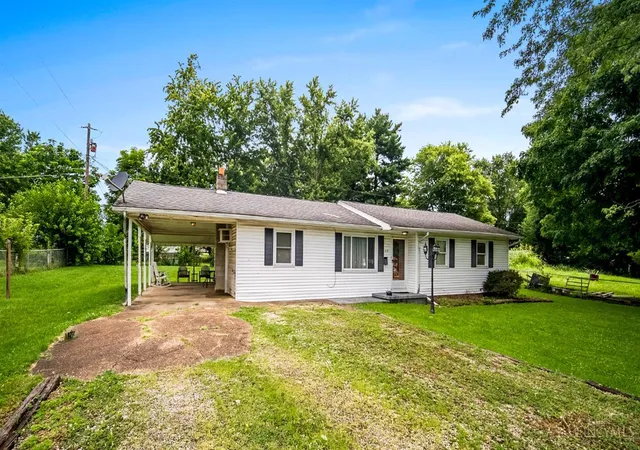 1st image of 614 Poplar St, West Union, OH 45693 | MLS# 1887874