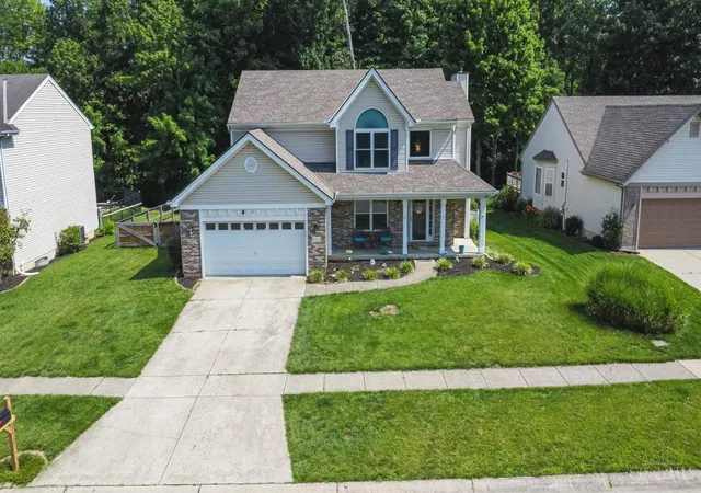 1st image of 8712 Woolstone Ct, Maineville, OH 45039 | MLS# 1887956