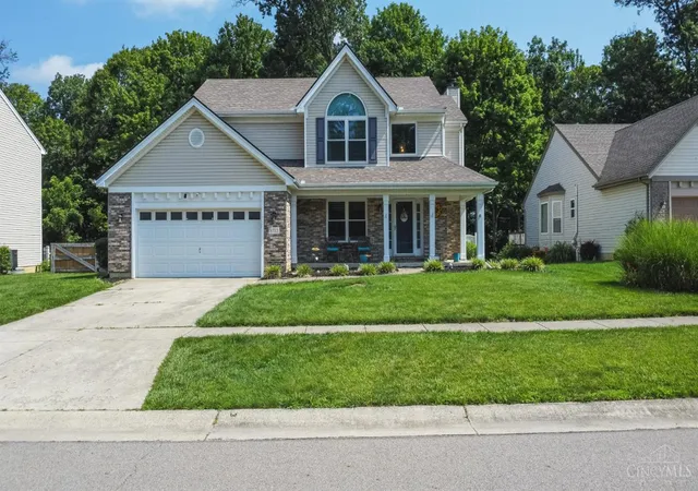 3rd image of 8712 Woolstone Ct, Maineville, OH 45039 | MLS# 1887956