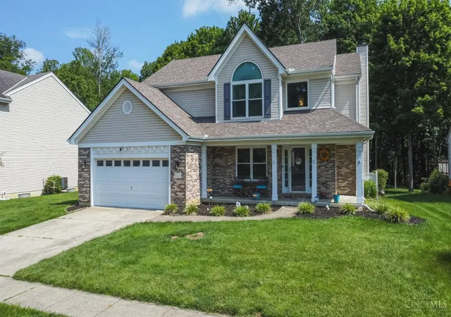 4th image of 8712 Woolstone Ct, Maineville, OH 45039 | MLS# 1887956